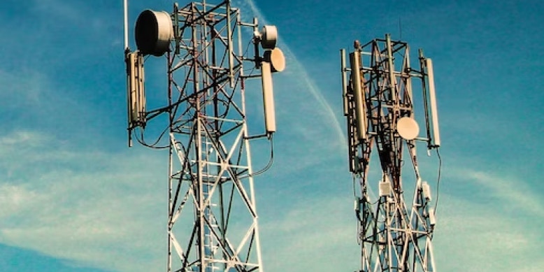 Mobile signal towes.